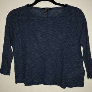 Long sleeve cropped tee